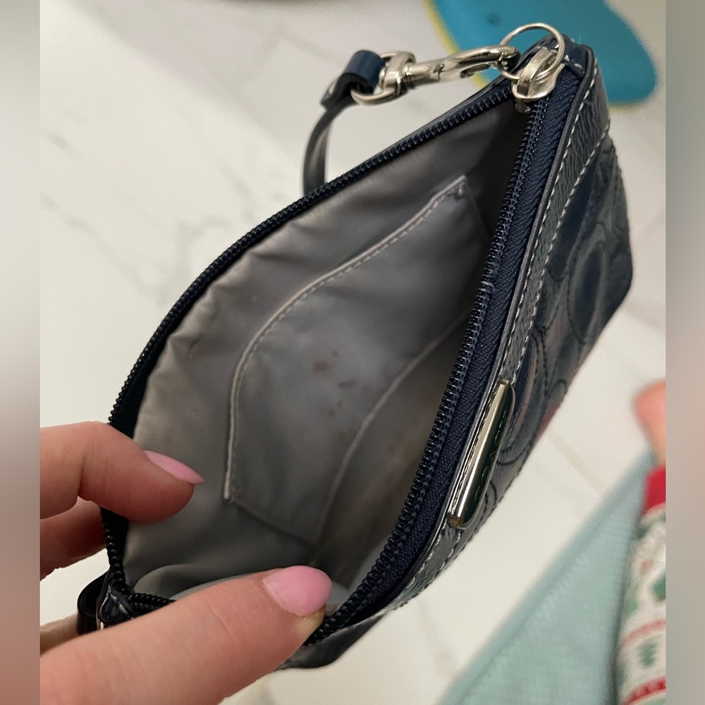 Coach Wristlet Navy Blue Wallet - Picture 3 of 3